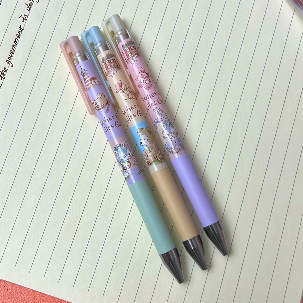 Tokyo Disney Gel pen. 3 pieces. 0.4mm, black ink